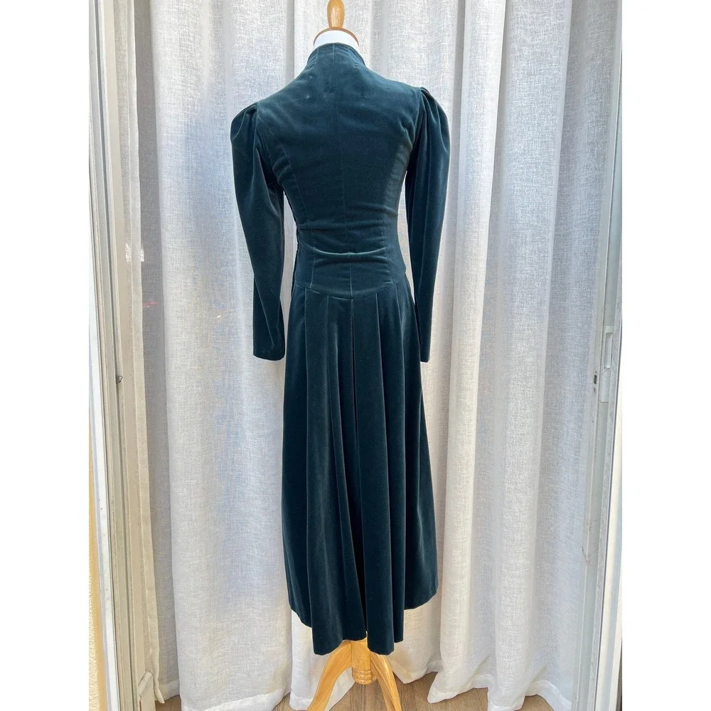 Vintage Laura Ashley Victorian Style Velvet long sleeve Dress - Picture 4 of 10